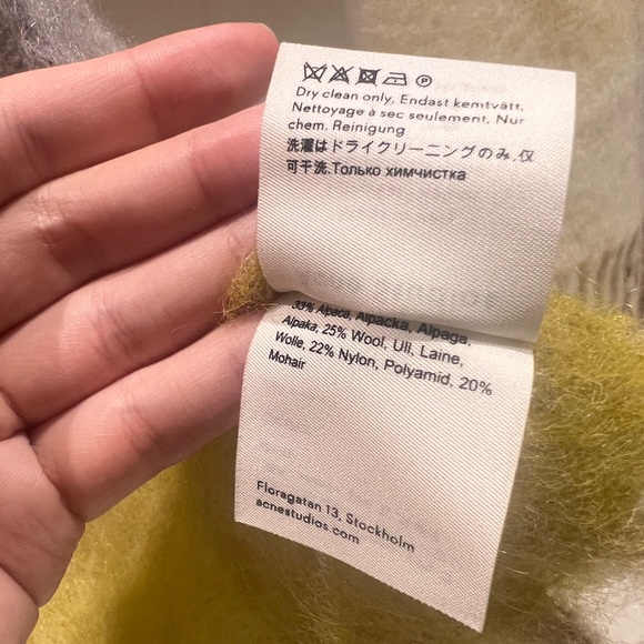 Acne Studios - Mohair Checked Scarf - Picture 5 of 8